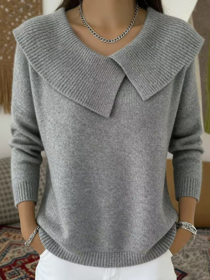 Lucia™ | Cozy Sweater with a Soft Collar